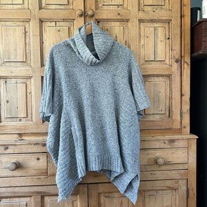 Athleta L / XL Gray Knit Wool Blend Passage Poncho Sweater